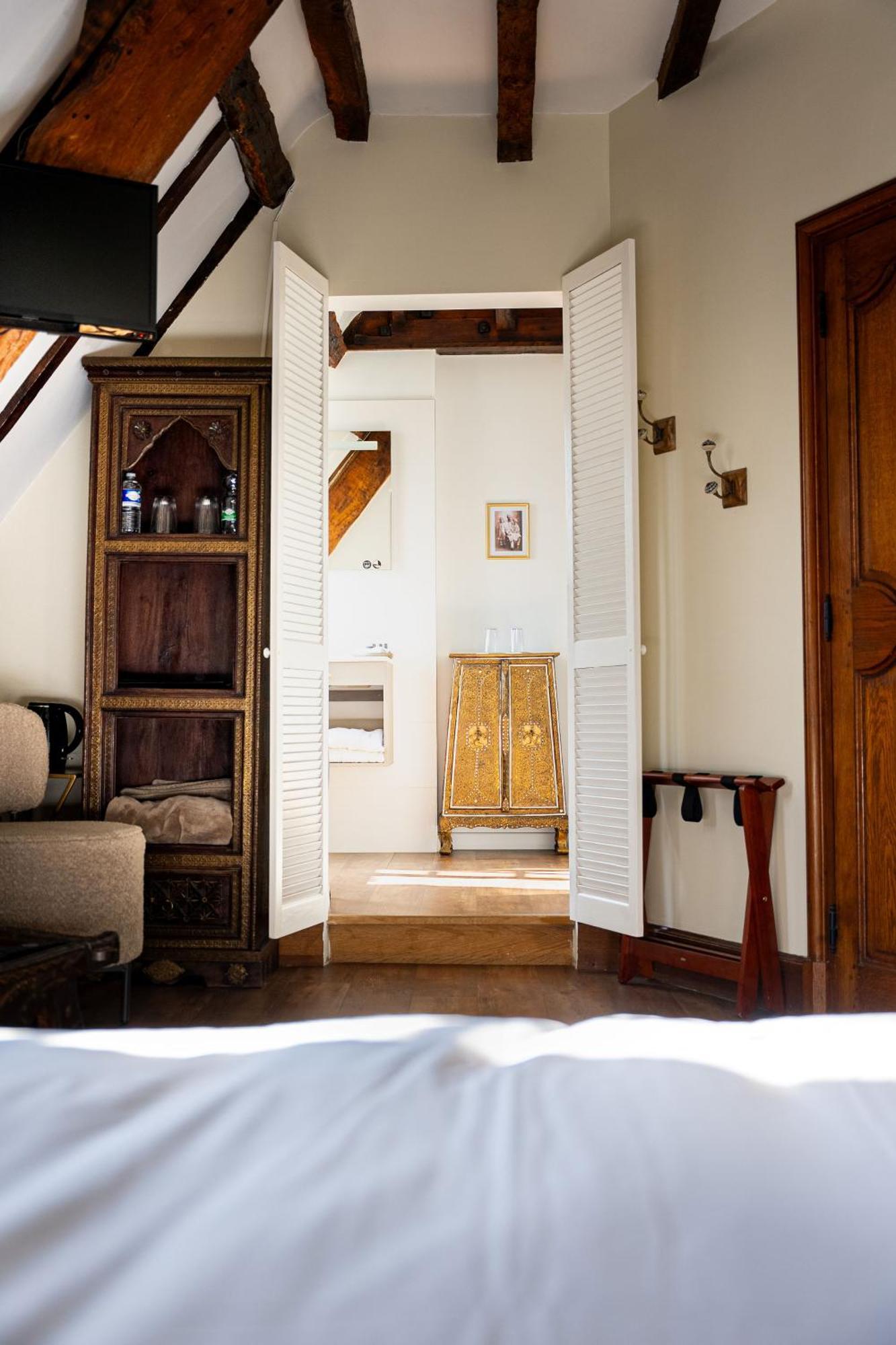 La Meffrais 1741 Manoir D'Hotes Aux Portes De Dinan Quarto foto